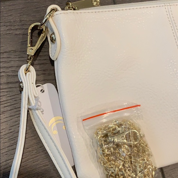 NWT Charming Charlie Wristlet - Picture 2 of 3